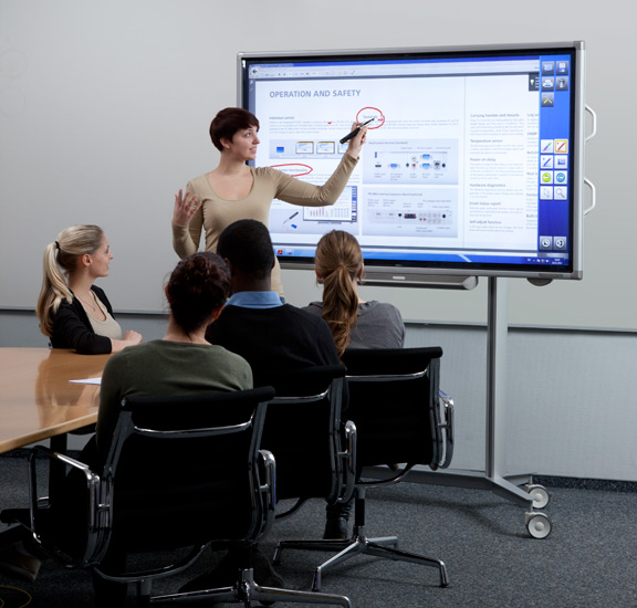 sharp pn702b monitor